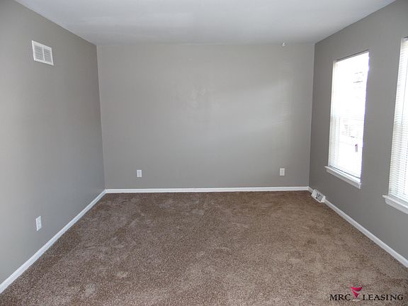 5th image of 6106 E 129th St