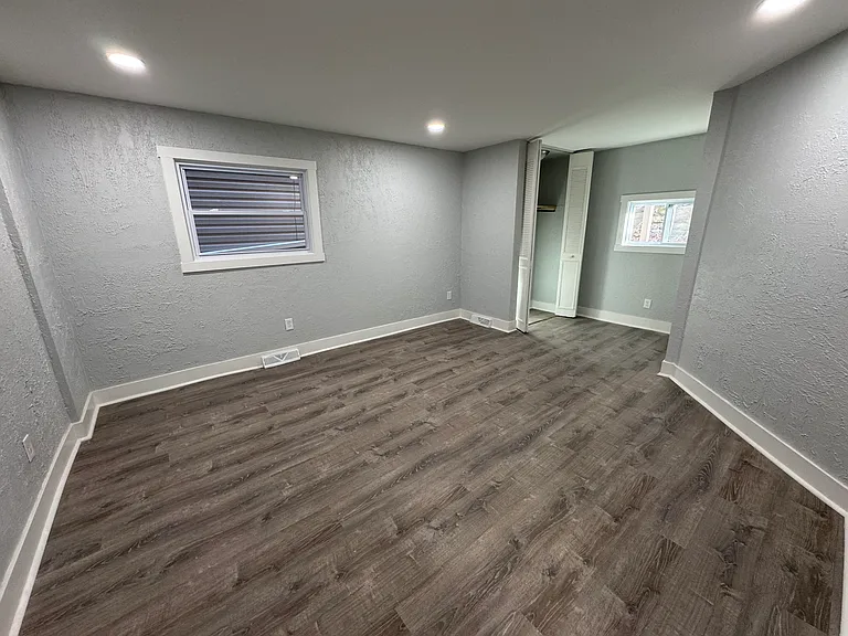 363 Woodruff St #2 — Photo 5
