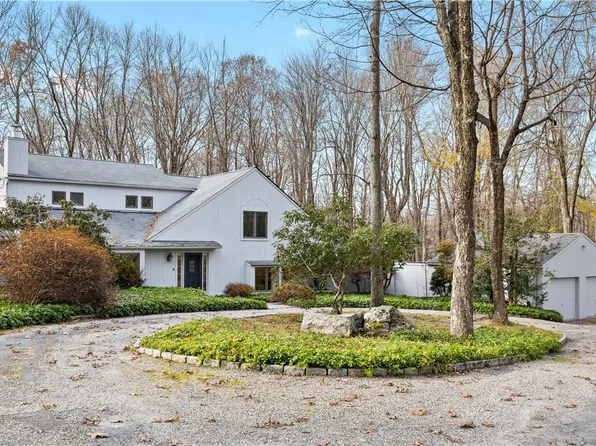 6 Perch Bay Road, Waccabuc, NY 10597