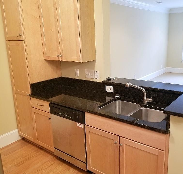 401 Finsbury St Durham, NC Zillow Apartments for Rent in Durham