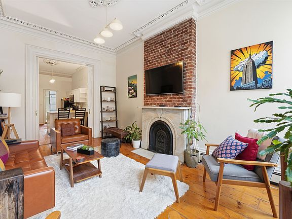 2nd image of 135 Park Ave APT 2