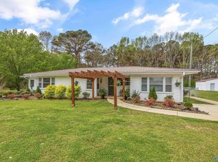 196 Curt Rd, New Hope, AL 35760