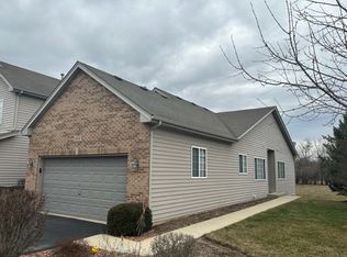 1472 Mackenzie Ln, Elgin, IL 60120