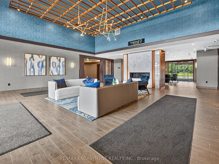 460 Dundas St E #522 — Photo 10