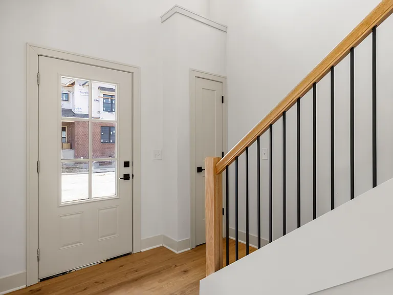 8180 Greystone St — Photo 7