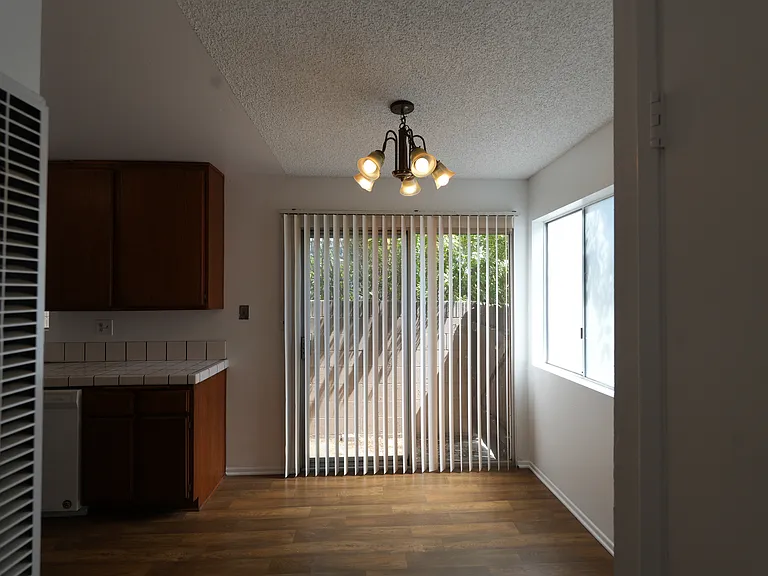 16809 Dalton Ave #6 — Photo 5
