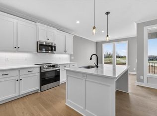25037 W 94th Ter, Lenexa, KS 66227