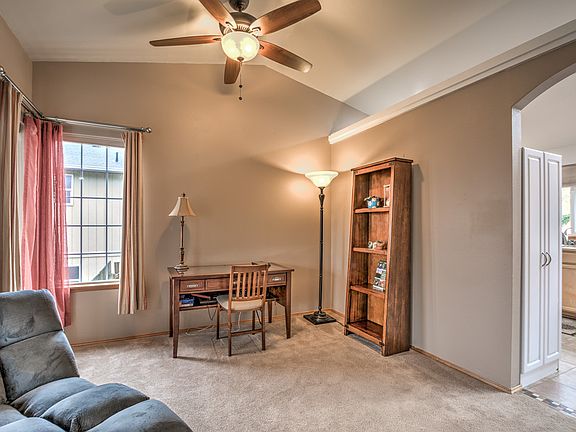 3rd image of 8503 74th Dr NE