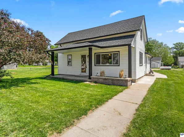 308 Rangeline Rd, Snyder, NE 68664