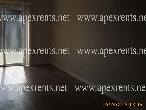 3rd image of 4137 Cobblewood Ct