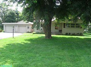 813 Colonial Dr, Heath, OH