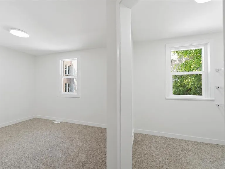 11 Luxton Ave #A — Photo 6