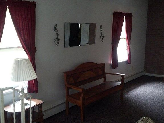 3rd image of 361 E Mountain Ave