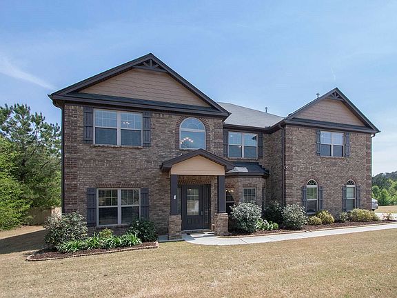 3rd image of 450 Nora Dr