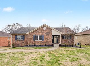 114 Locust Ridge Rd, Frankfort, KY 40601