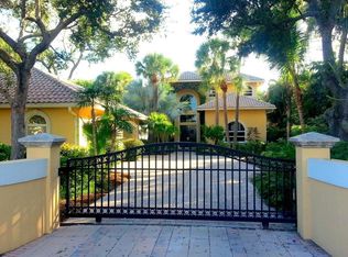 418 S Lake Dr, Lantana, FL 33462