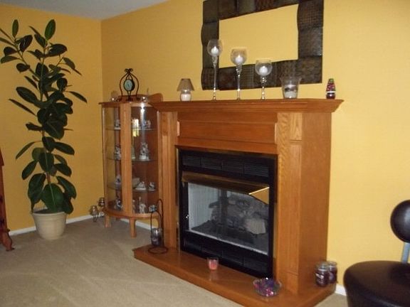3rd image of 657 Bordeaux Ave