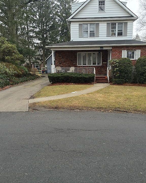 1st image of 86-28 Pinto St