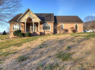 295 Sunrise Dr, Elizabethton, TN 37643