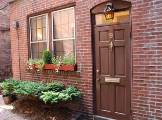 9 Champney Pl, Boston, MA 02114