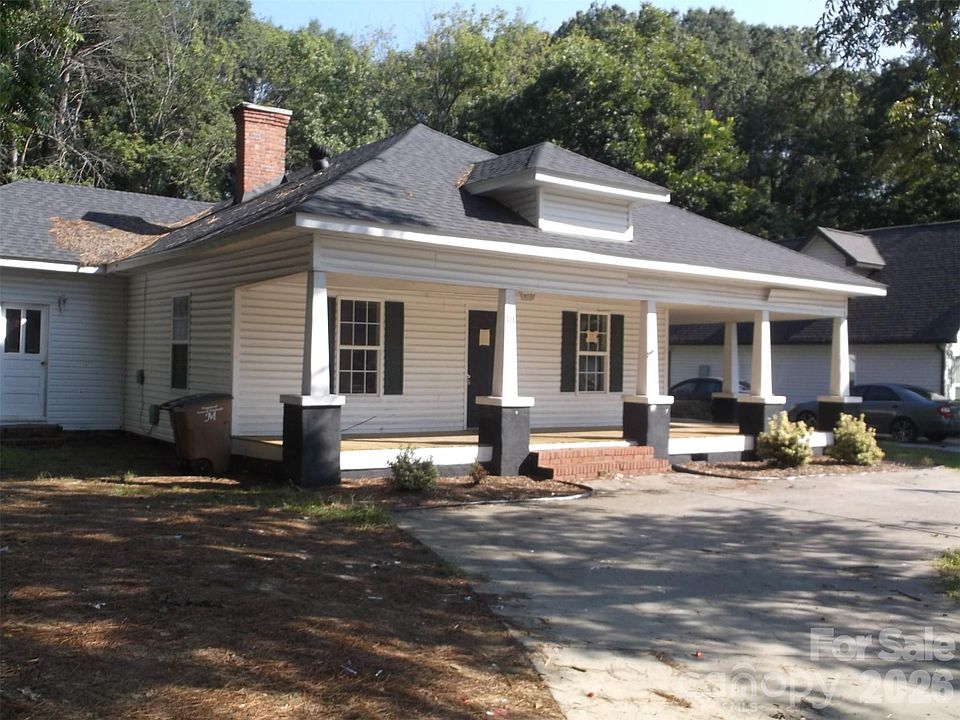 1st image of 511 E Union St