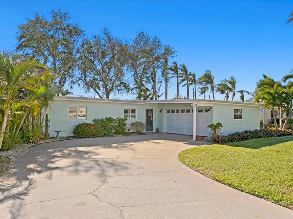 6931 Grande Vista Way S, Saint Petersburg, FL 33707