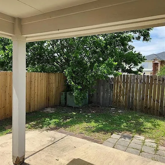 19436 Tahoka Springs Dr — Photo 12