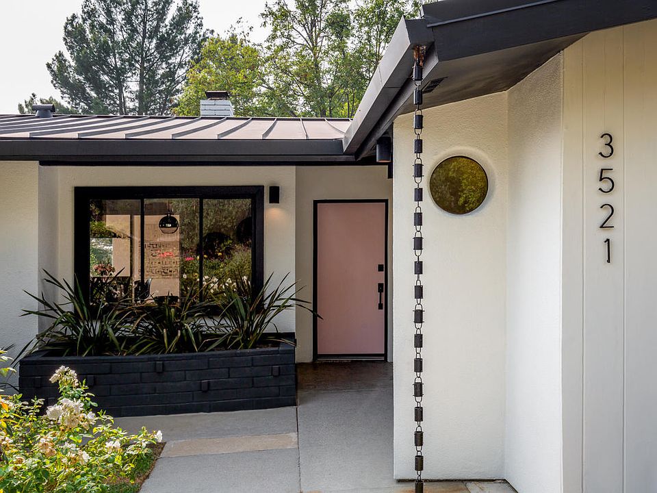 1st image of 3521 Monterosa Dr