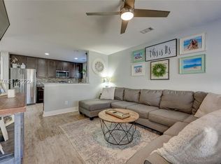 60 Running Oak Dr, Bluffton, SC 29910