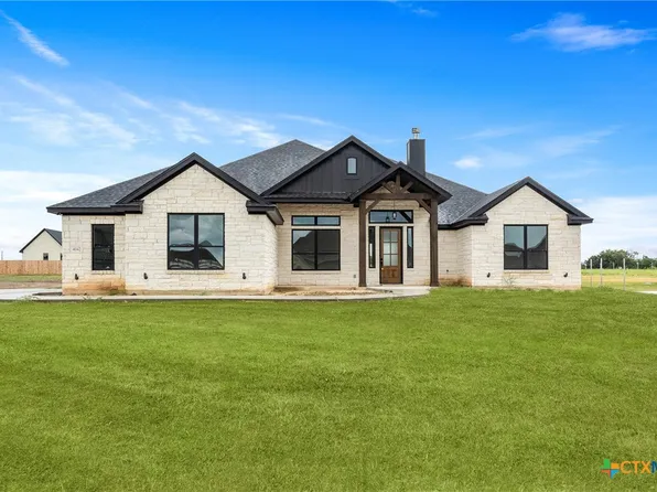 4042 Aerie St, Salado, TX 76571