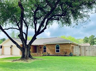 5316 Lazymist Ct, Dickinson, TX 77539
