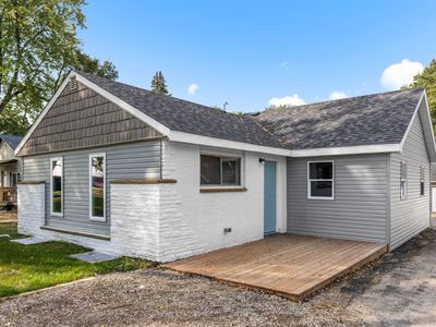 109 Raffel Rd, Woodstock, IL, 60098