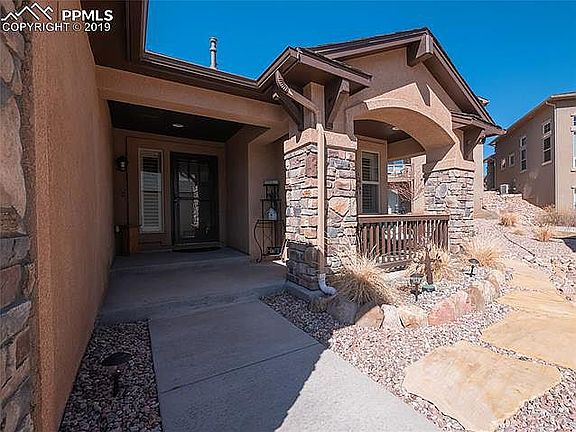 2nd image of 5544 Majestic Dr