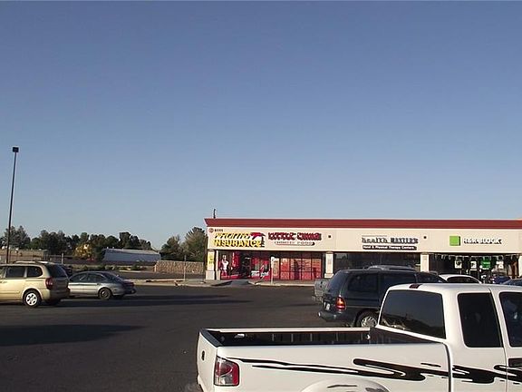 4th image of 8107 N Loop Dr