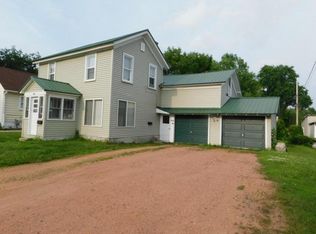 209 Hendricks St, Merrill, WI 54452