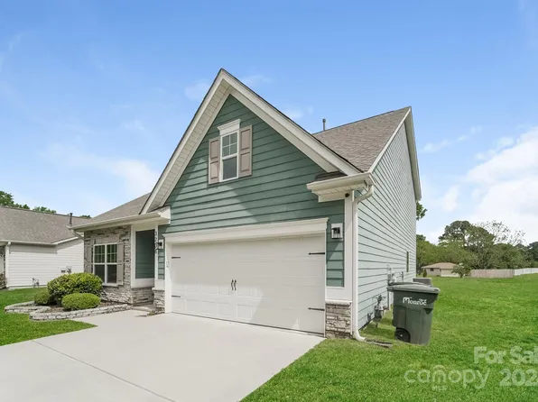 3208 Hickory Grove Dr, Monroe, NC 28110