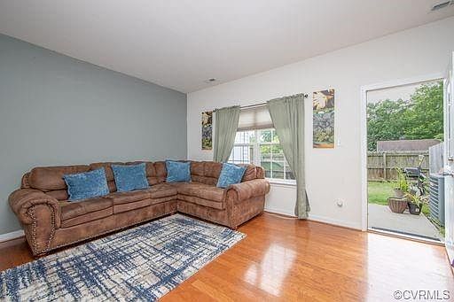 2nd image of 3931 Eagle Dr