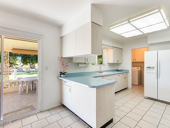 3rd image of 10891 W CLAIR Drive
