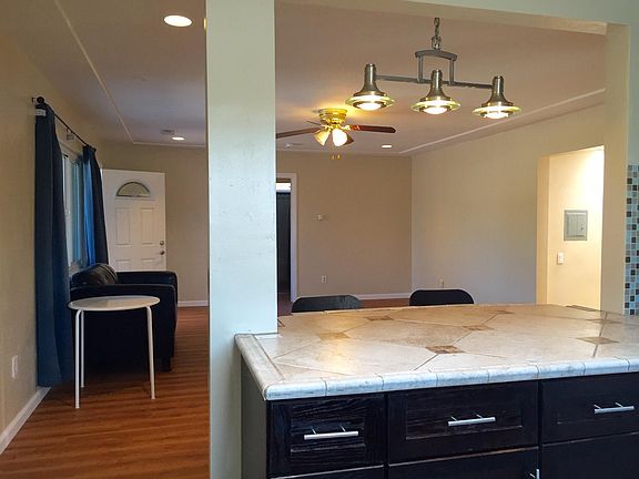 4th image of 5033 Campanile Dr