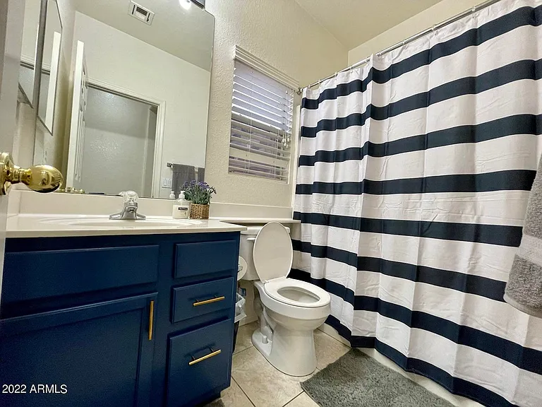 2742 W Ivanhoe St — Photo 17