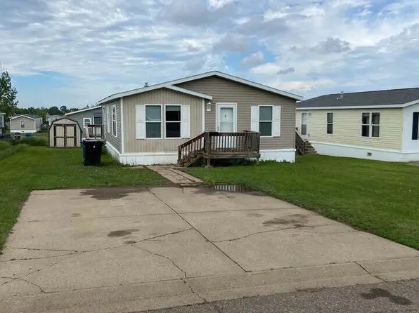 231 G St, Dickinson, ND 58601