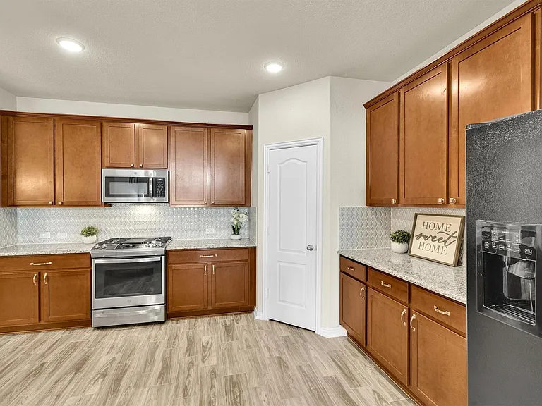 101 Double Mountain Rd — Photo 9