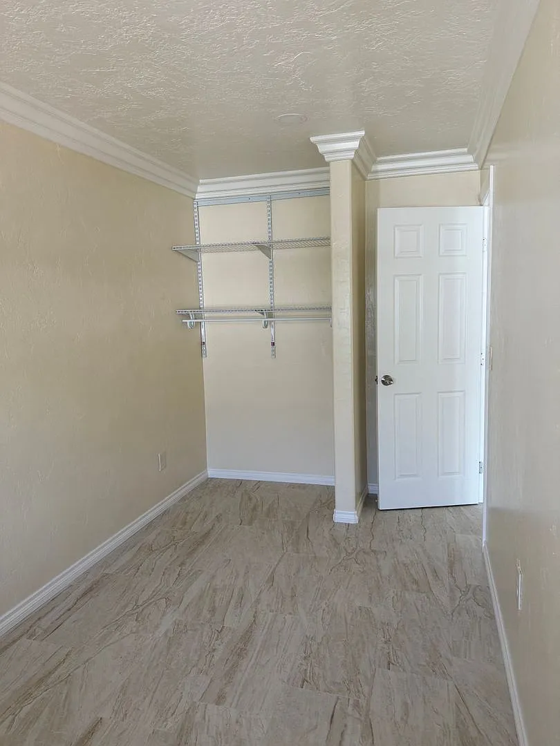 Crescent Apt. — Photo 4