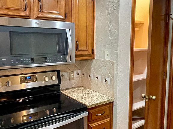 5th image of 8418 Elkridge Ave