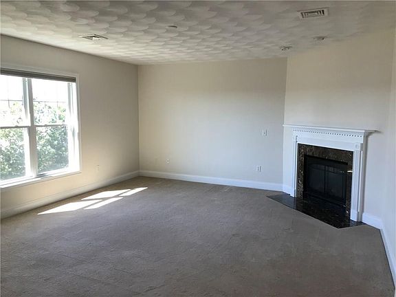 2nd image of 200 Roger Williams Ave Unit 211