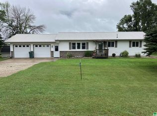 4030 Kingbird Ave, Hospers, IA 51238