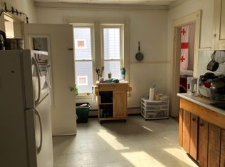 14 Lancaster St #5, Worcester, MA 01609