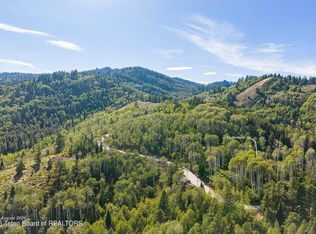 2 Labra Ln, Victor, ID 83455