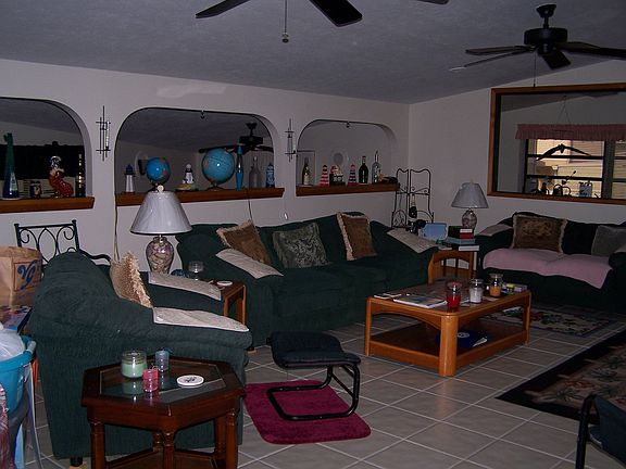 2nd image of 973 Nettles Blvd