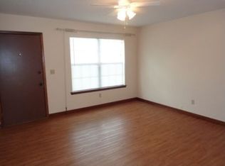 217 1st St SE #D, Fort Walton Beach, FL 32548